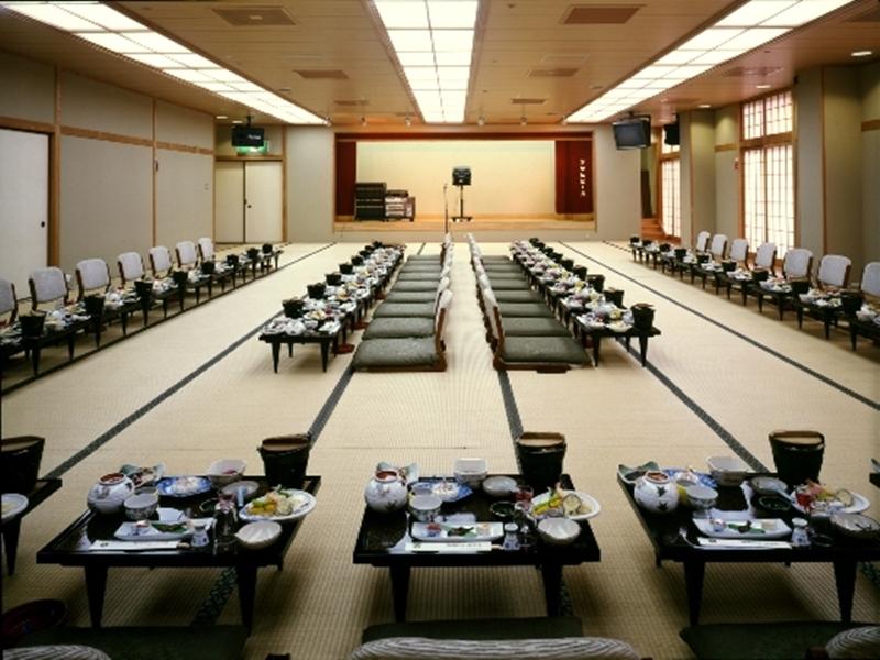 旅館 有馬きらり 4*